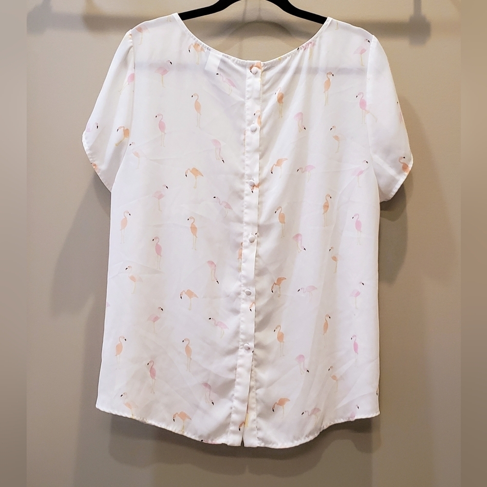 Torrid Sz 1X Flamingo Semi Sheer Top Short Sleeve Scoop Neck Button Dow… - Picture 10 of 13